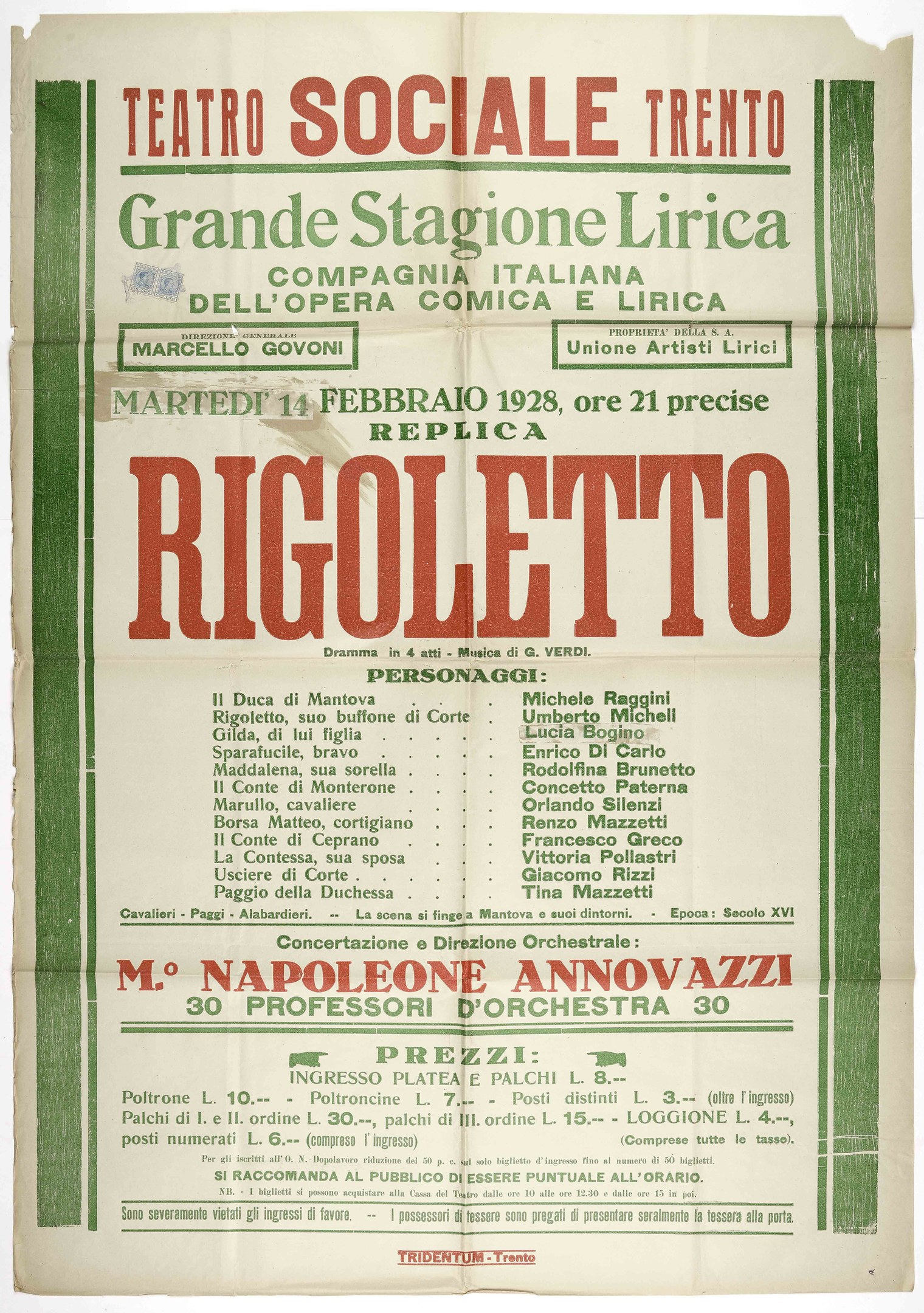 Schwarze und weiße Zeitungsanzeige für das Teatro Sociale Trento in Rom, Italien, mit Text über ein Ereignis.