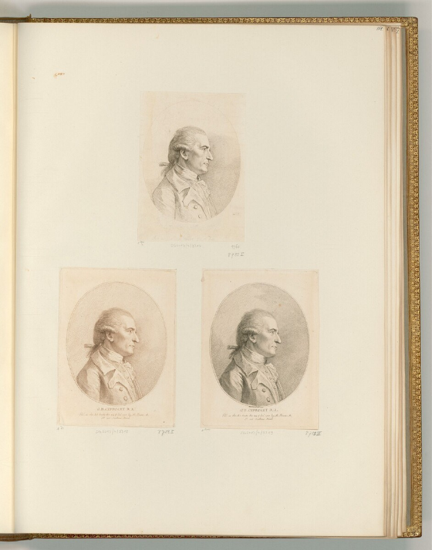 Offenes Buch mit drei detaillierten, lebensechten Porträts von George Washington auf seinen Seiten, jedes Gesicht dem Betrachter zugewandt, mit sichtbarem Text.