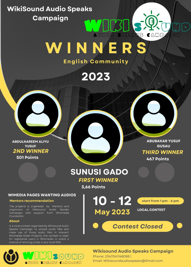 Ein buntes Plakat mit einem blauen Hintergrund und gelber und weißer Schrift, die in fetter Schrift 'Gewinner' lautet, mit mehreren lächelnden Menschen in der Mitte.