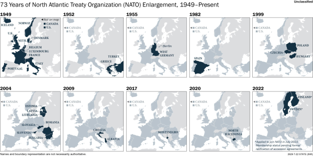 Eine Karte, die die Erweiterung der NATO von 1949 bis heute zeigt, wobei die Regionen nach Jahren farbcodiert sind.