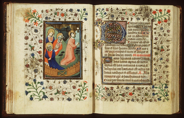 Ein aufgeschlagenes Buch mit einer illuminierten Handschrift, das eine farbenfrohe Darstellung einer Gruppe von Menschen und begleitenden Text zeigt, eingerahmt von detaillierten Elementen.