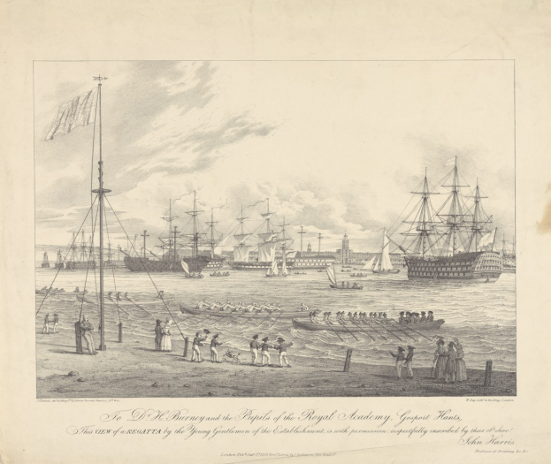 Eine Zeichnung von Booten im Wasser, Menschen am Ufer, Fahnenmasten und Gebäuden, mit der Beschriftung 'Der Blick auf die Regatta von den jungen Herren der Königlichen Akademie, Gosport Hants' unten.