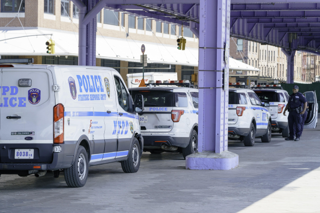 POL-K: 250423-2-K Jogger beschädigt mehrere geparkte Autos während seines Laufs - Kriminalpolizei sucht Zeugen